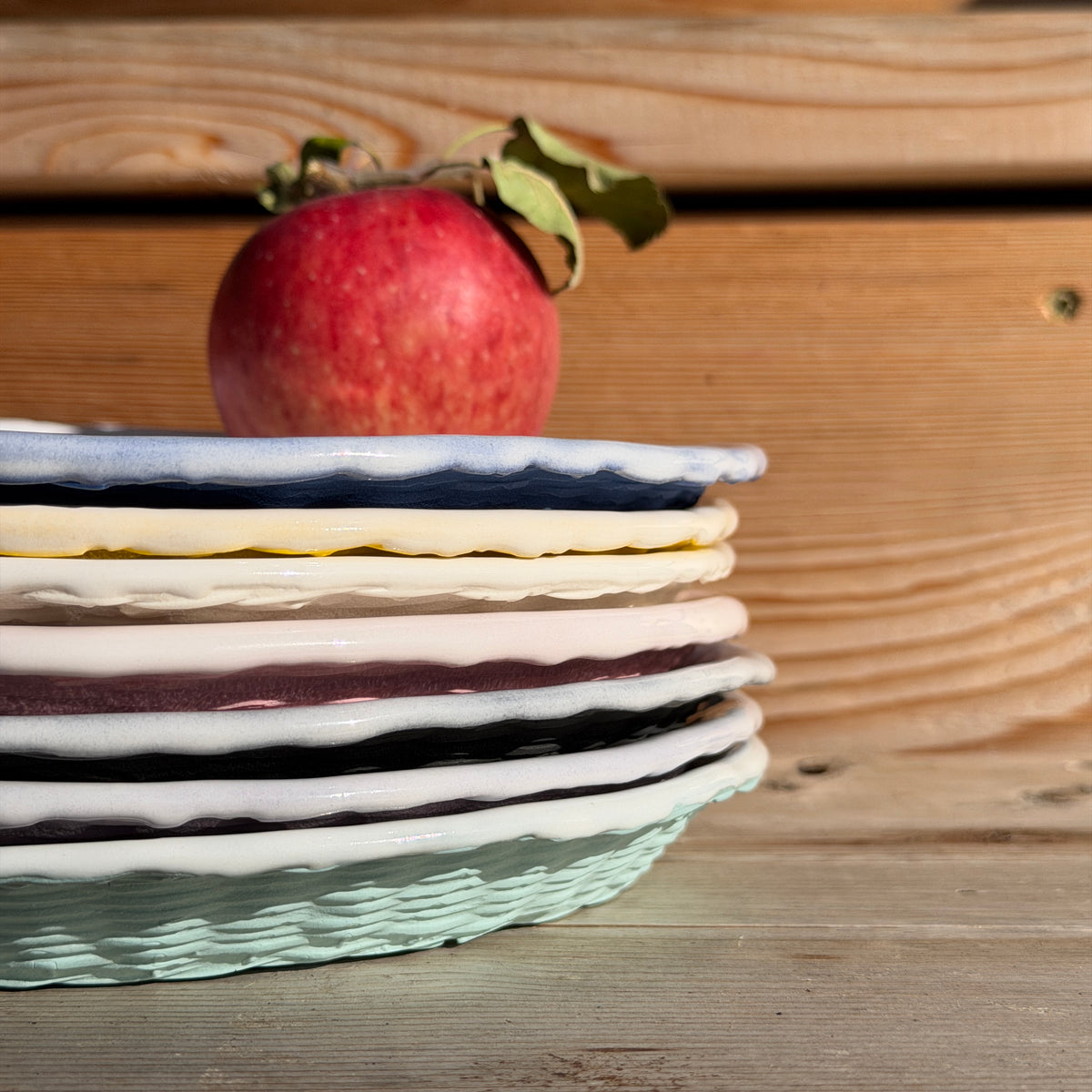 Wicker Plate