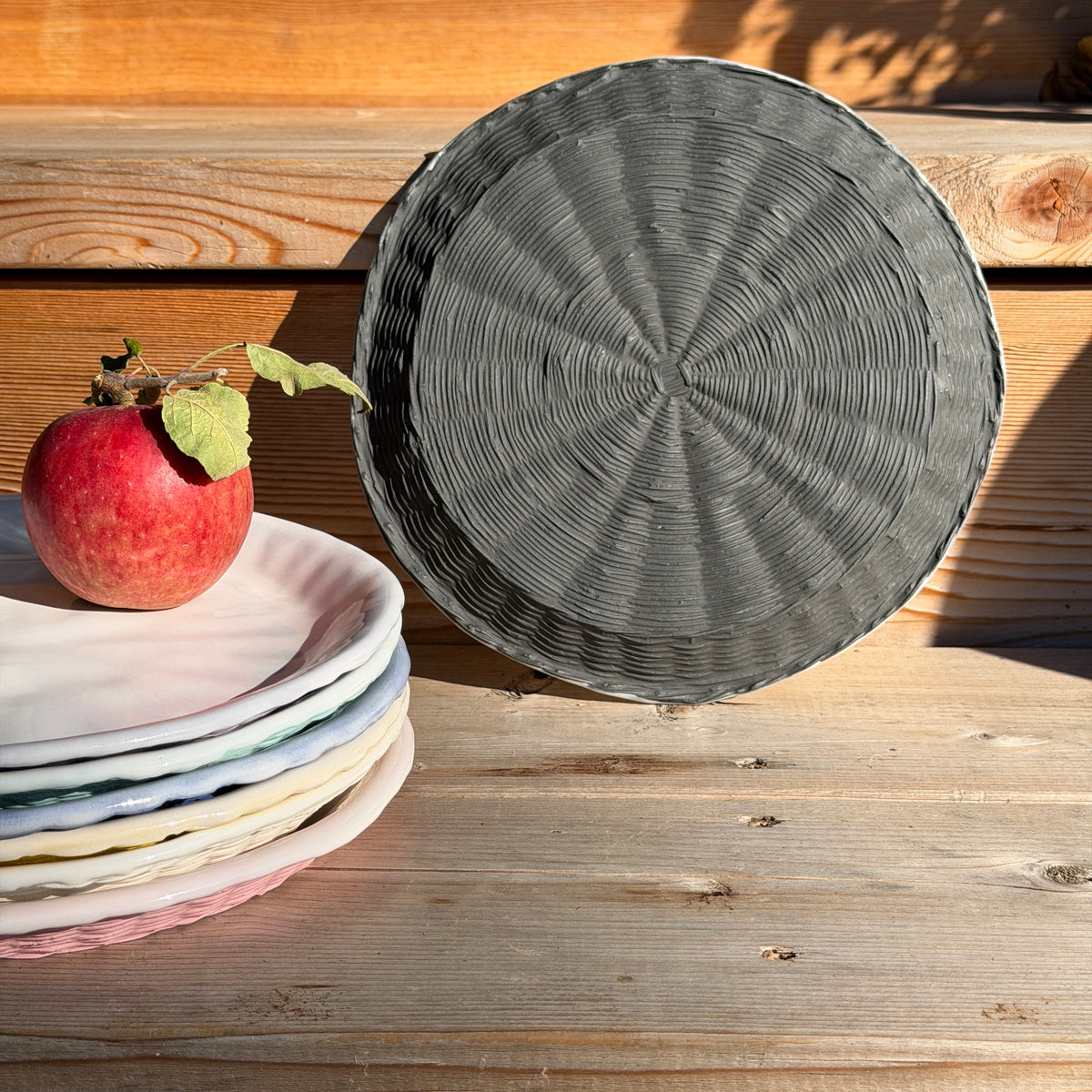 Wicker Plate
